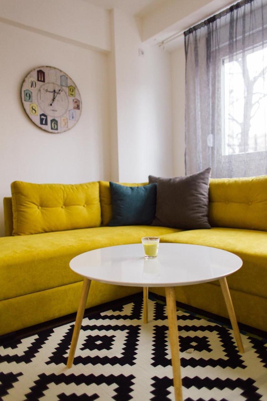 New Center Apartments Ni المظهر الخارجي الصورة