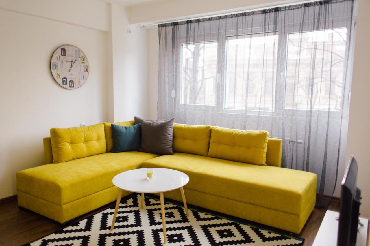 New Center Apartments Ni المظهر الخارجي الصورة