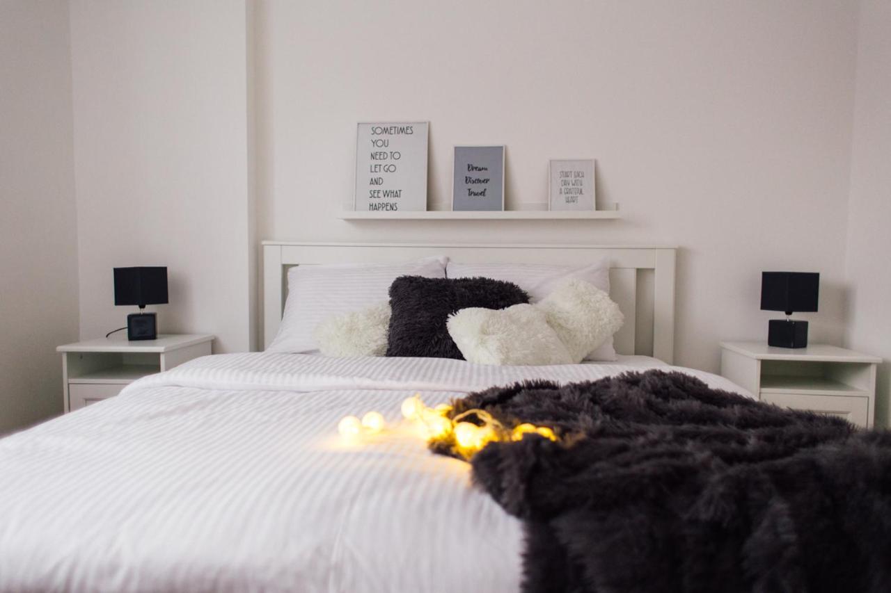 New Center Apartments Ni المظهر الخارجي الصورة